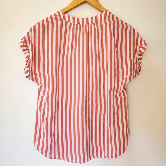 GAP Pink & White V-Neck Striped Short Sleeve Blouse (Small) - Picture 4 of 4